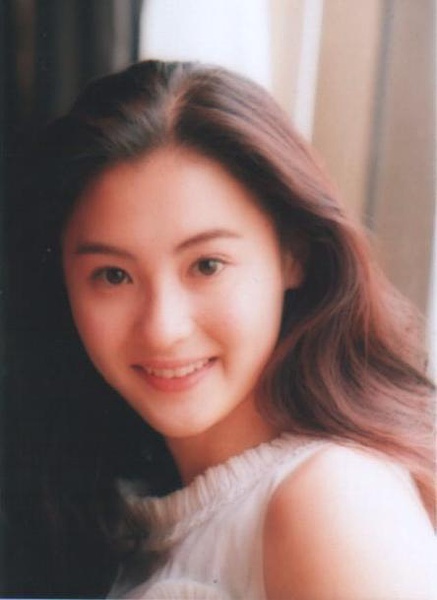  p>张柏芝,1980年5月24日出生于中国香港,中国香港影视女演员,歌手.