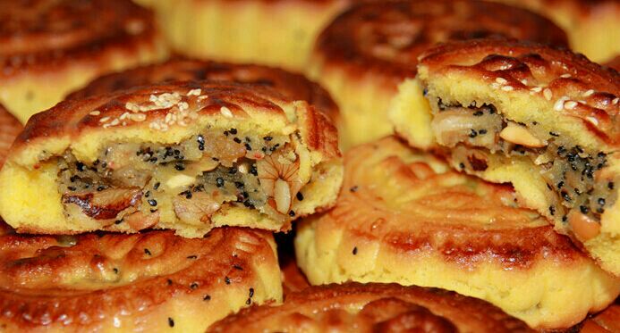  p>提起老月饼,每年农历八月十五日是中国传统的 a target="_blank"