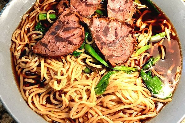 百年面道酱牛肉汤面