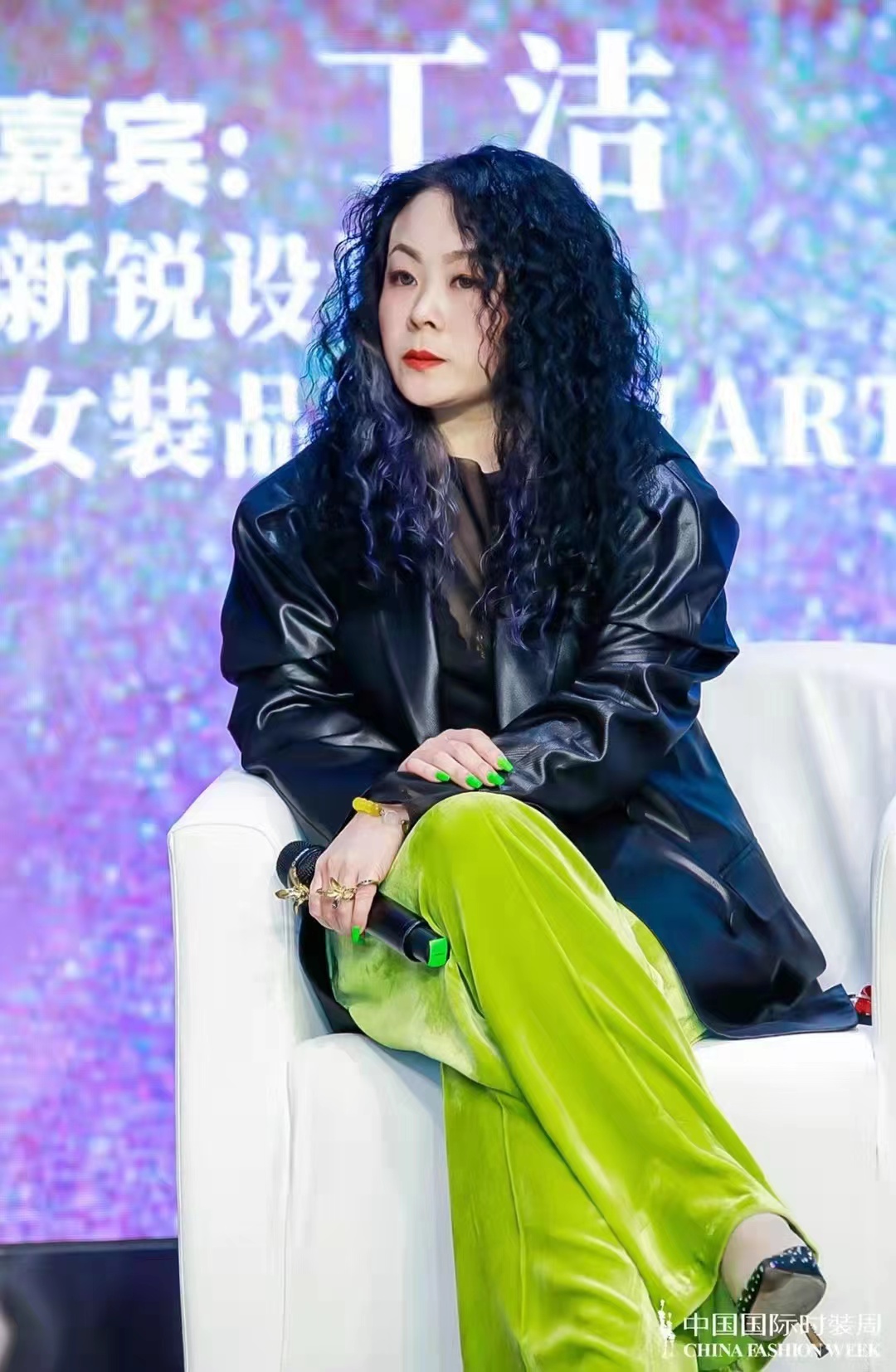  p data-id="sgd9pay3sfuz">丁洁(英文名:martina),中国独立设计师