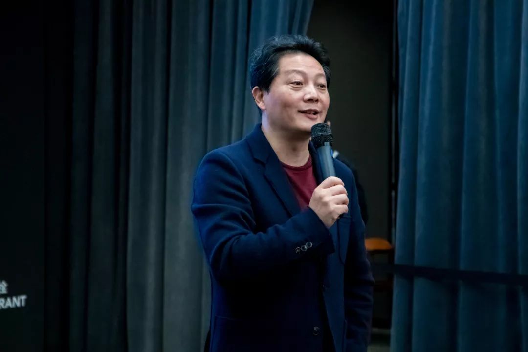 钱程：在书中寻找、感知生活 | 朵云书单_百科TA说