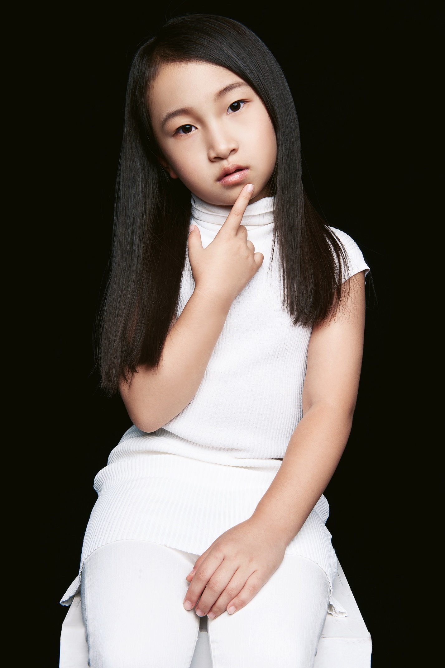 lgx4bhk">刘美汐,2010年7月出生于中国辽宁省营口市,中国内地女演员