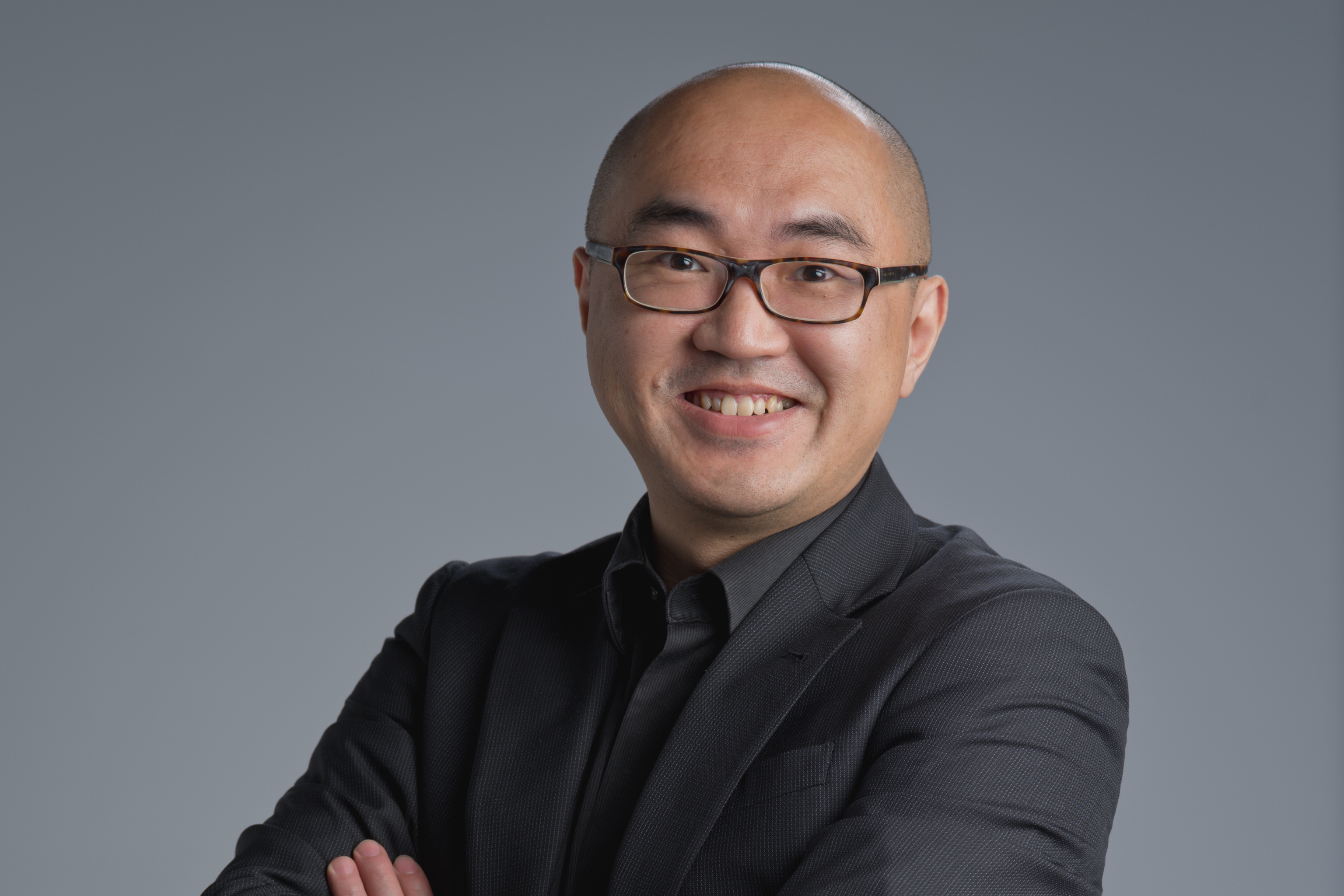  p>张鉴,男,汉族,毕业于华东理工大学工商经济学院