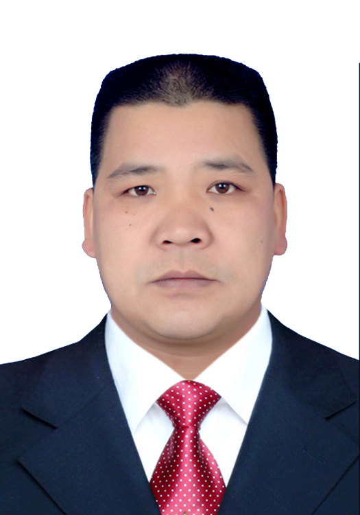 现任中共施洞镇党委书记,施洞镇人民政府镇长. /p>