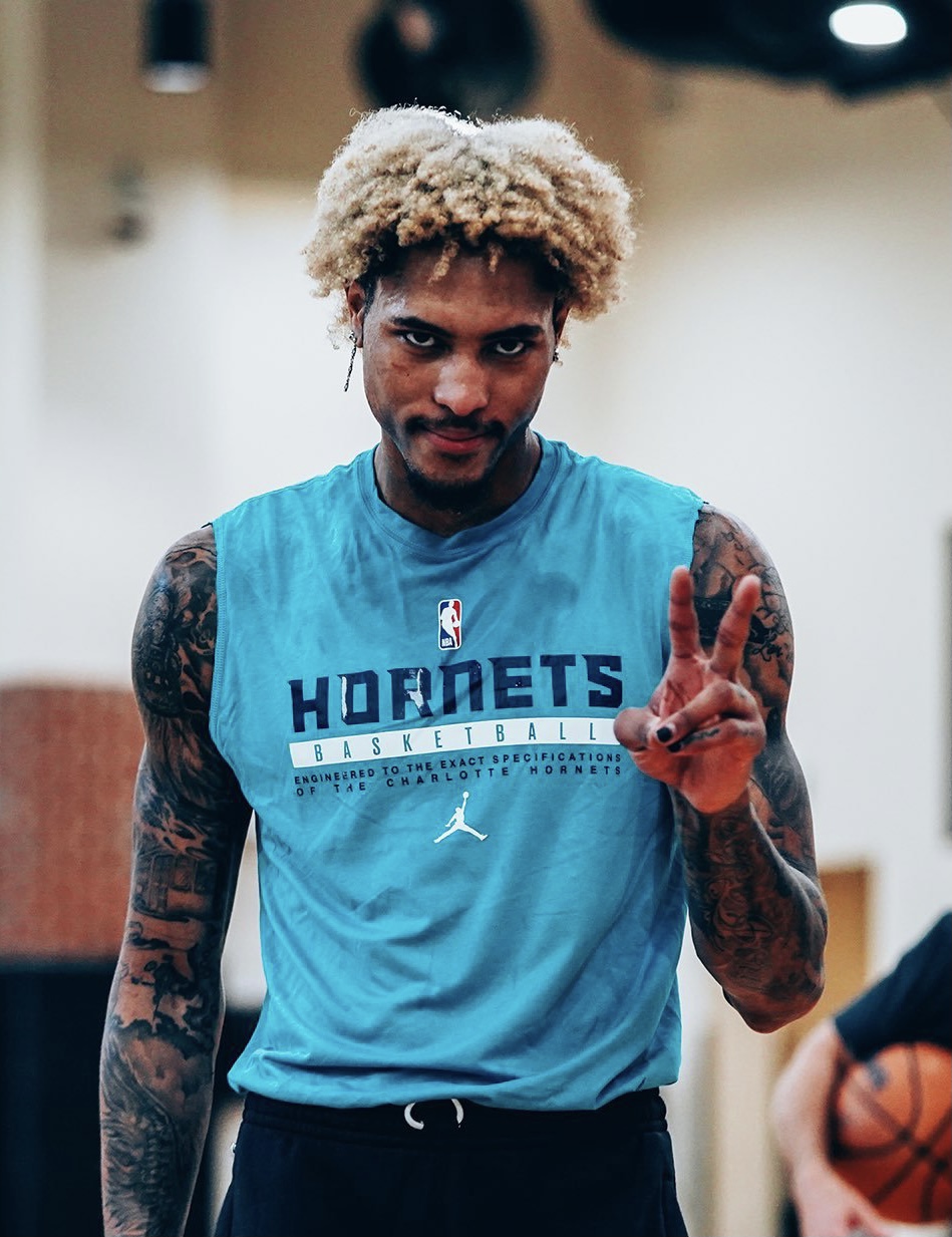  p data-id="gnfyand6iv">小凯利·乌布雷(kelly oubre jr.