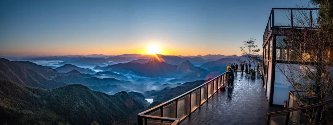  p data-id="gnhgj6ibpg">天姥山,又称天姥,天姆山,天姥岑,天姥峰