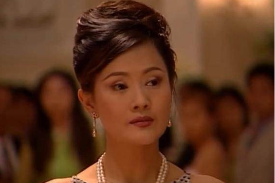  p data-id="srsh6ojzcpkt">甄秀珍,女,2001年版《 a target="_blank"