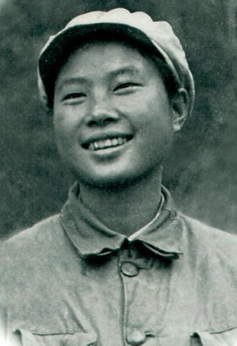  p data-id="tb2nsgxw7ryu">齐天印,山西汾阳人