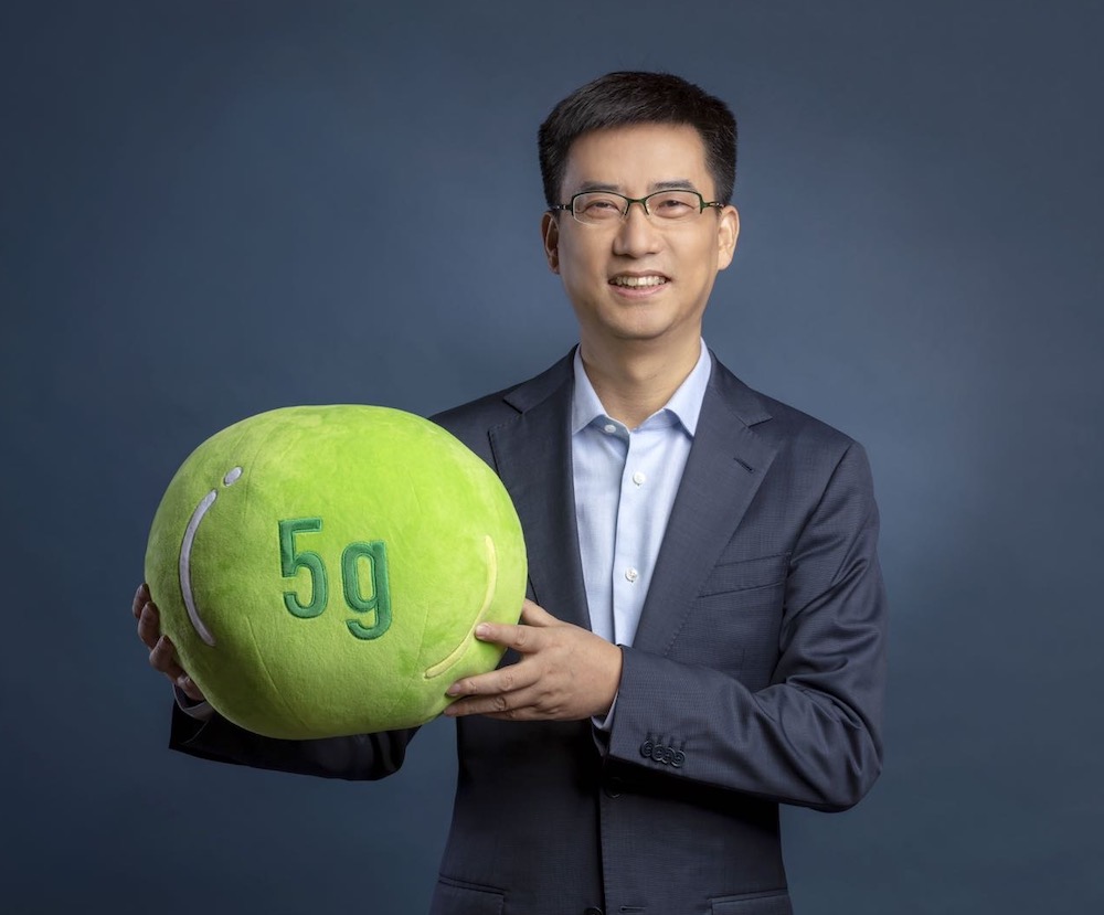  p data-id="gnwwkdciqn">胡晓明,男,1970年生,2010年毕业于 a target