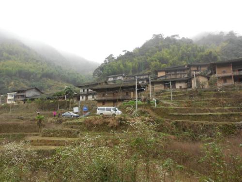  p>霞湖村系仙游县石苍乡九个革命老区基点村之一,位于石苍乡西北部