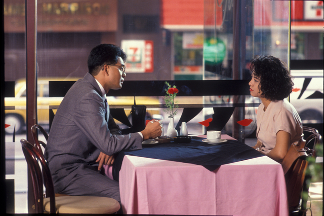  p>剧名:串烧冤家 /p> p>类型:时装 /p> p>播放时间:1989年9月25日 /p