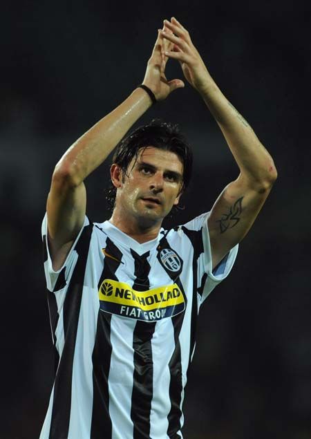 文森佐·亚昆塔