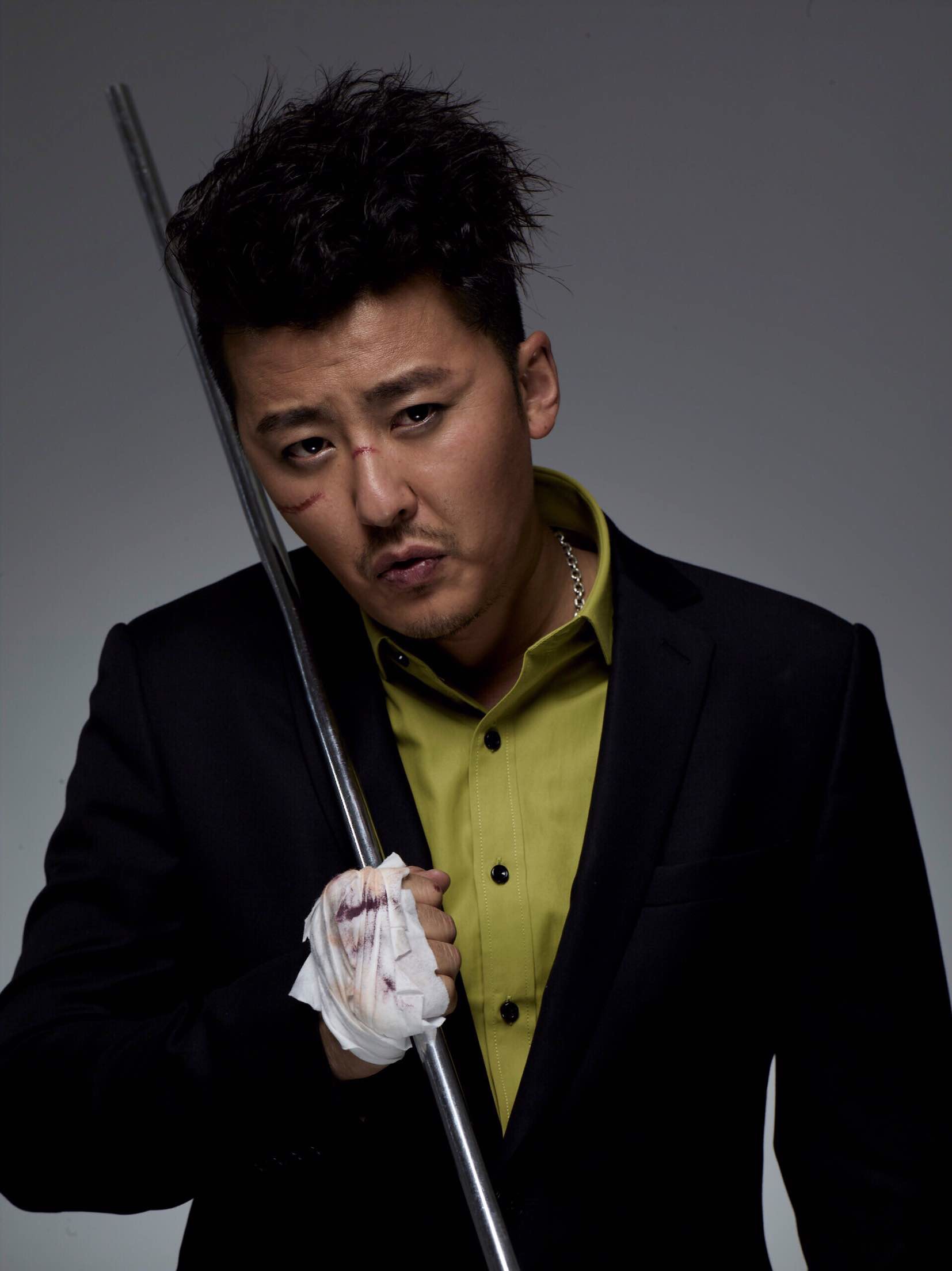  p data-id="gnx3snljuj">柳小海,1982年8月5日出生于黑龙江省鸡西市