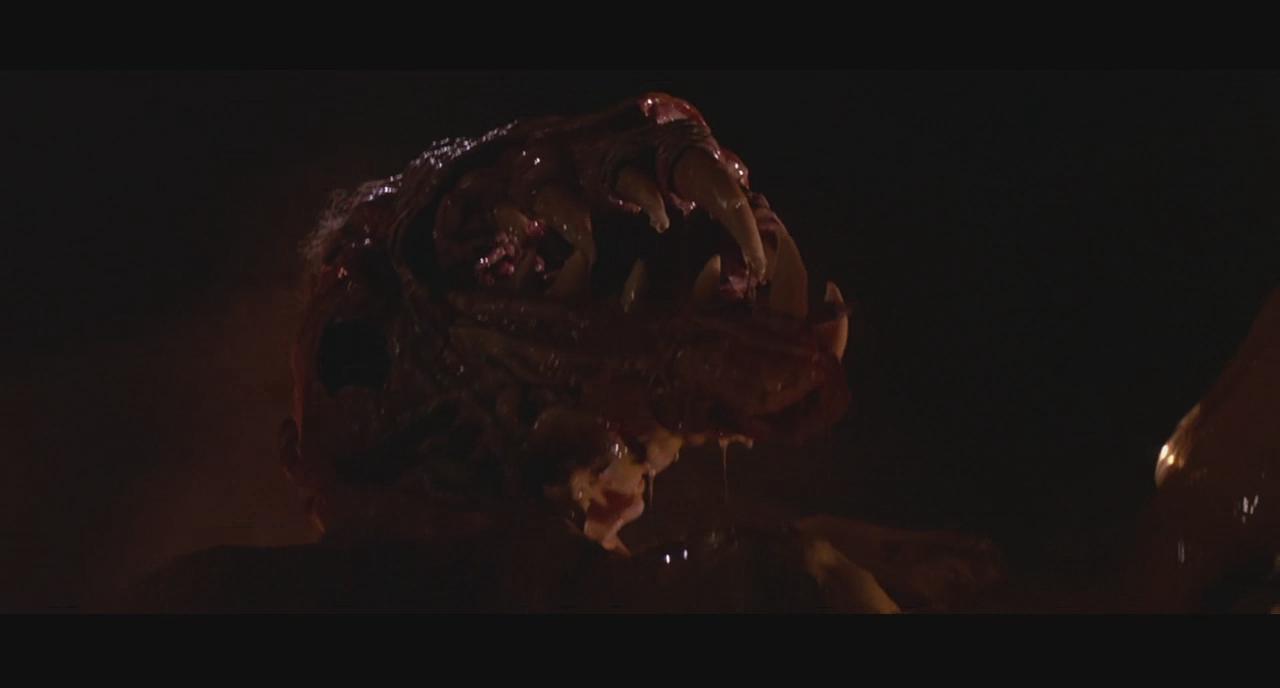  p>《怪形》 i>(the thing) /i>是 a href="#" data-lemmaid="1379061