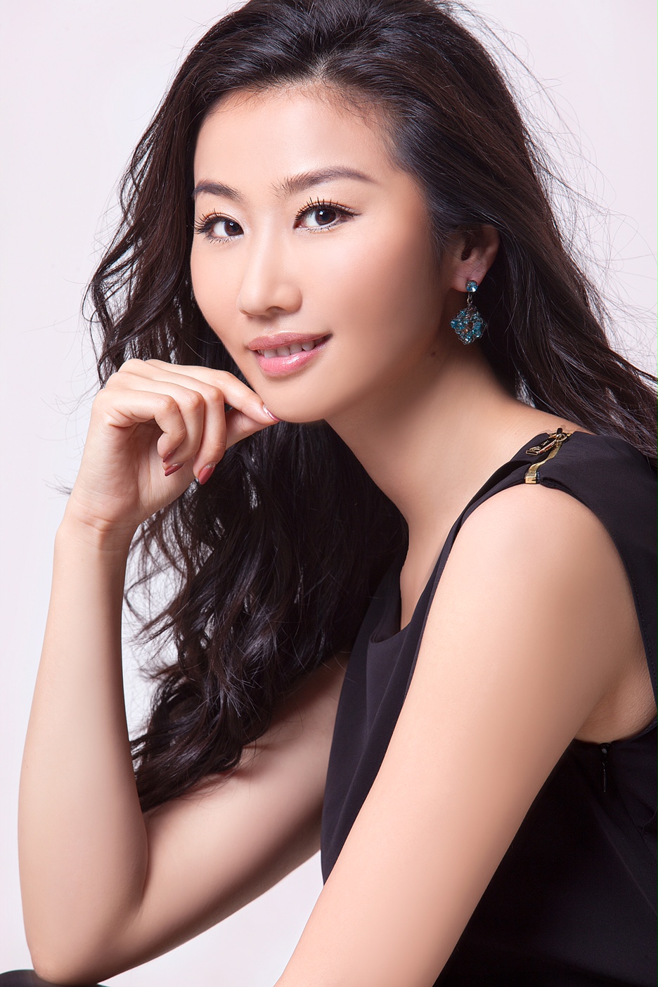李莉