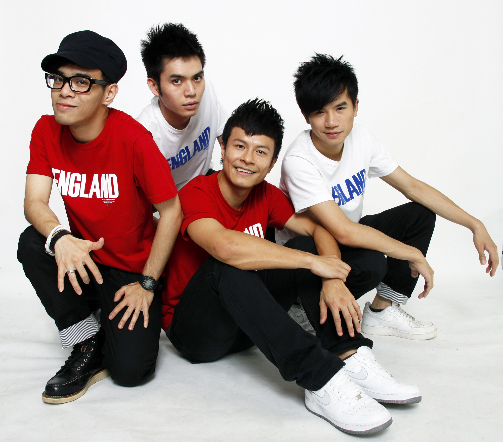 昵称安仔 ,1986年7月15日出生于中国香港,中国香港歌手,男子歌唱组合c