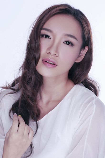 何欢（中国内地女演员、模特）_百度百科