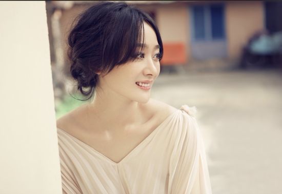  p>严艺丹,1982年10月15日出生于 a target="_blank" href="/item