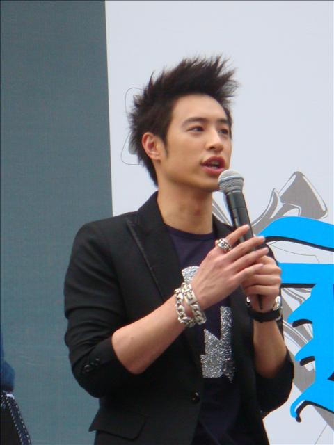  p>潘玮柏(wilber pan),1980年8月6日出生于 a target="_blank" href=