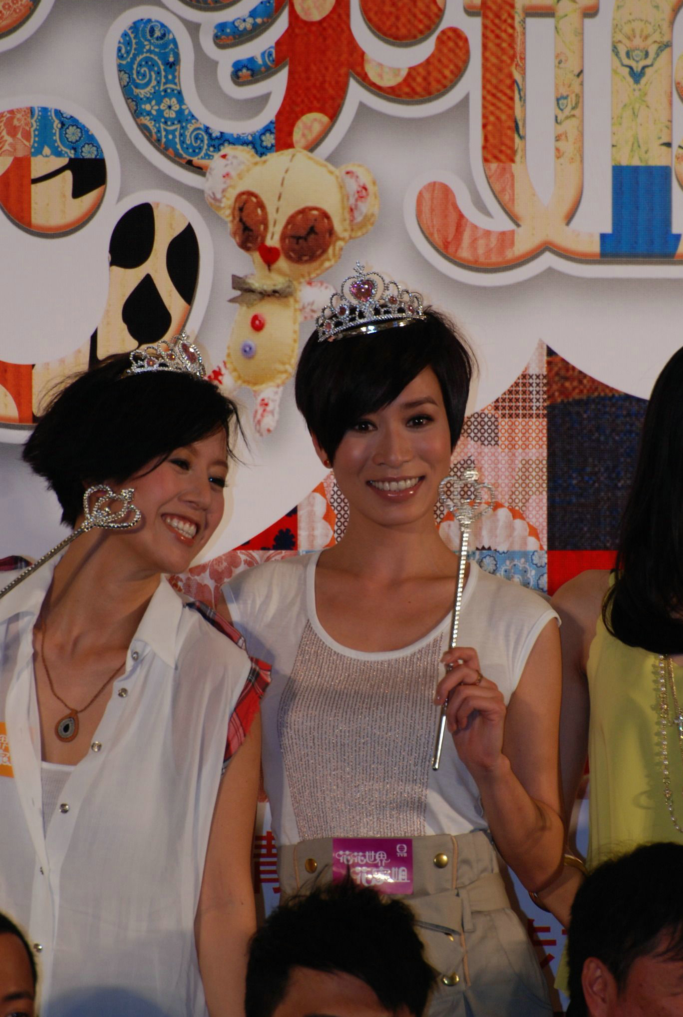  p>佘诗曼,1975年5月28日出生于香港,中国香港女演员,毕业于 a target