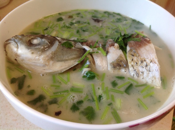  p>归耆草鱼汤是一道菜,制作材料有黄耆,草鱼,当归等. /p>