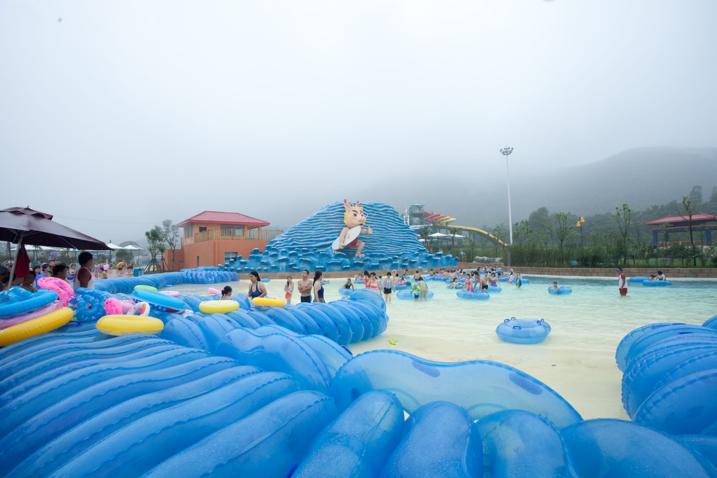 南京欢乐水魔方水上主题乐园