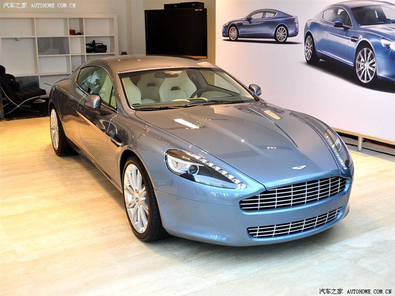  p>阿斯顿·马丁rapide是英国汽车品牌阿斯顿·马丁于2010年年初推出