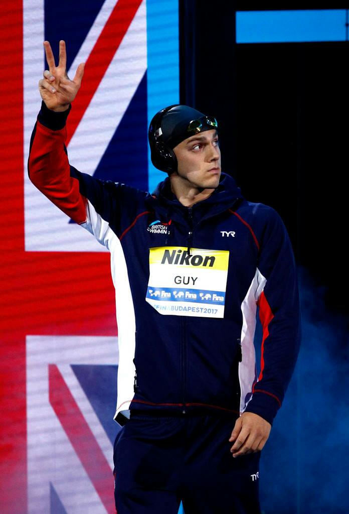 gnwm4fi5jt">詹姆斯·盖伊(james guy),1995年11月26日出生于英国伯里