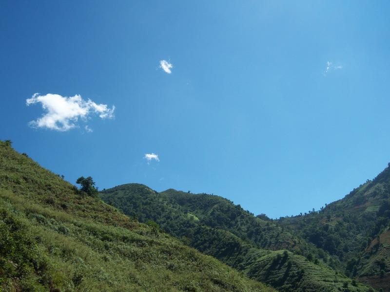  p>大岭岗自然村,隶属云南省临沧市凤庆县三岔河镇雪华村,属于山区.