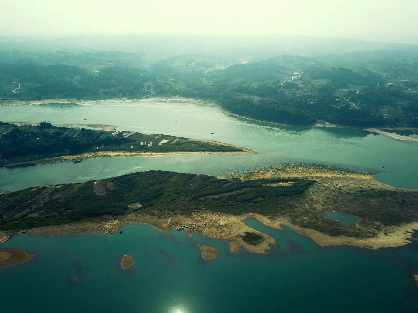 qmymy5w">中坝岛位于 a target="_blank" href="/item/重庆市/436625"