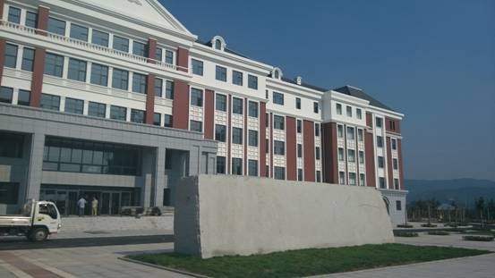 北京师范大学大连附属中学