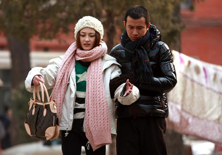  p>电视剧《裸婚时代》改编自80后网络作家 a href="#" data-lemmaid=