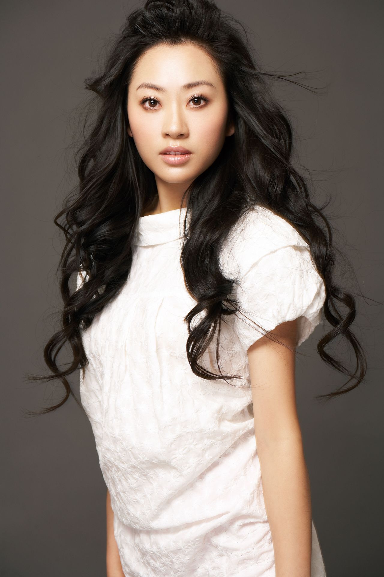  p>《远山》是2013年 a target="_blank" href="/item/金婷婷/71997"