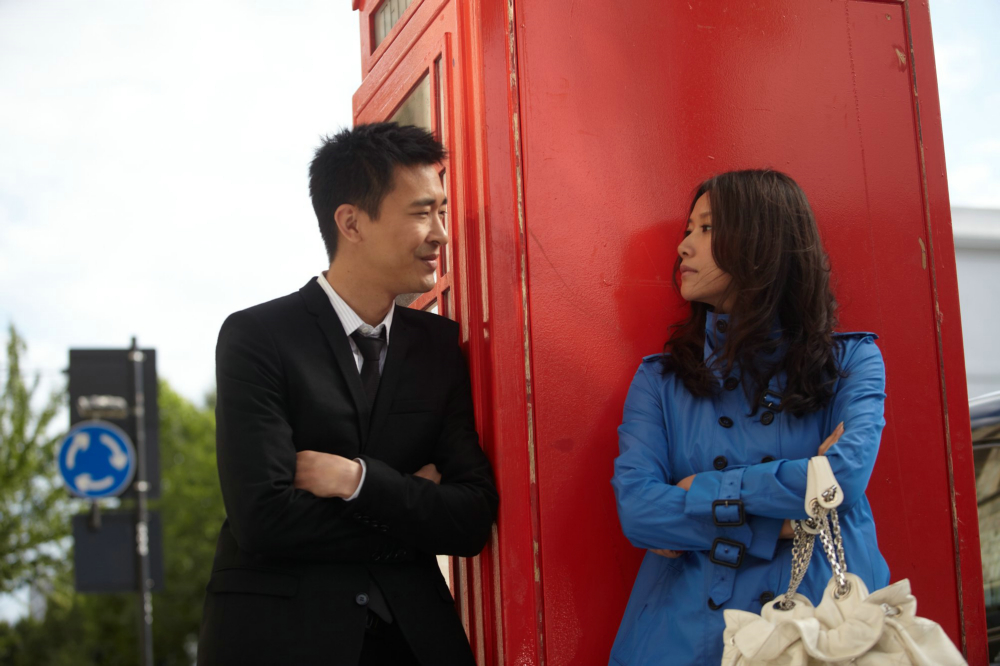  p>《亲密敌人》是徐静蕾导演,徐静蕾,黄立行联合主演的电影.