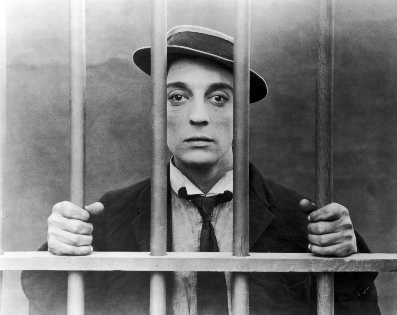  p>巴斯特·基顿(buster keaton,1895年10月4日—1966年2月1日),出生