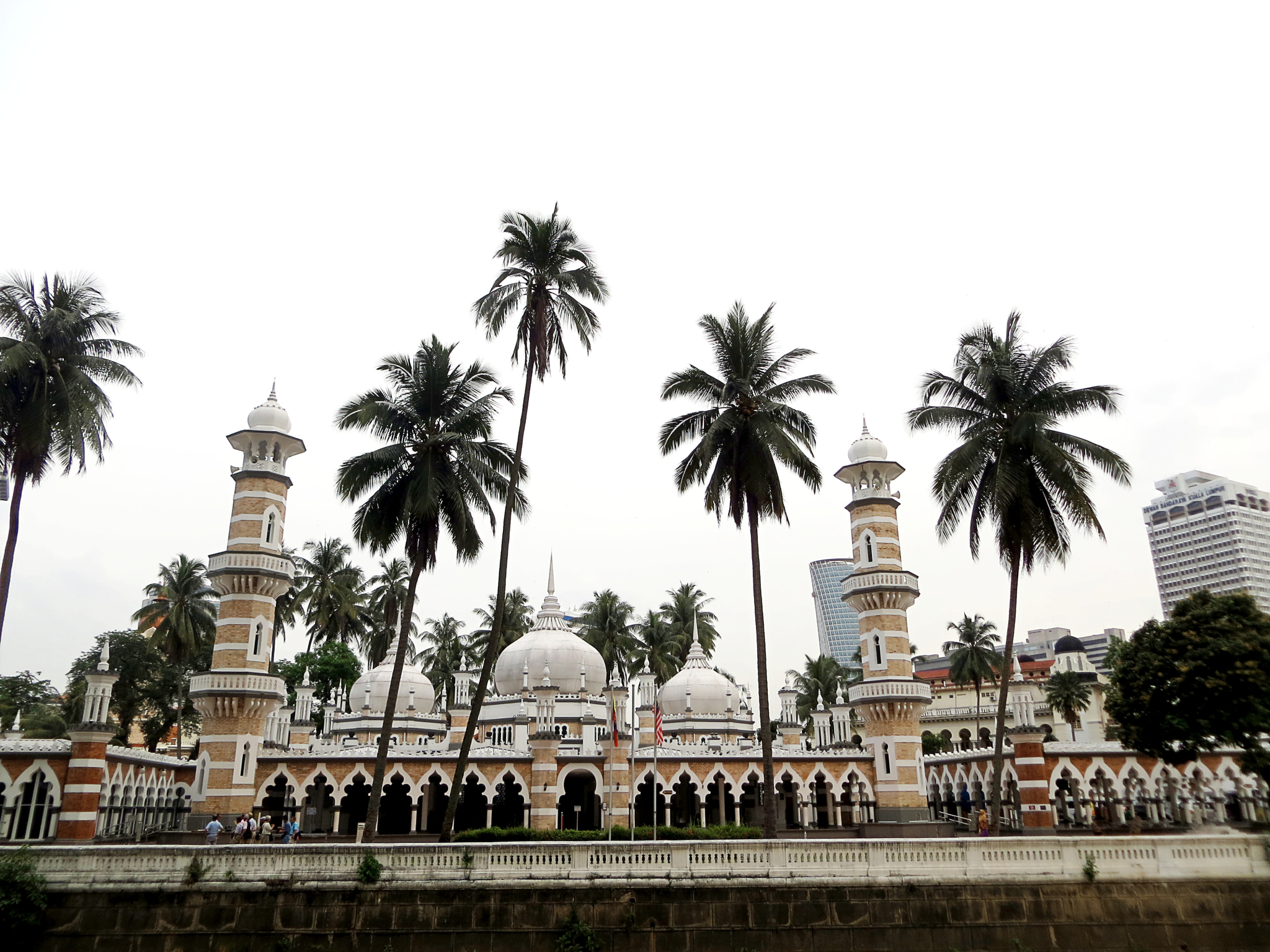  p>登嘉楼州(马来语:negeri terengganu),旧称丁加奴,是 a target="