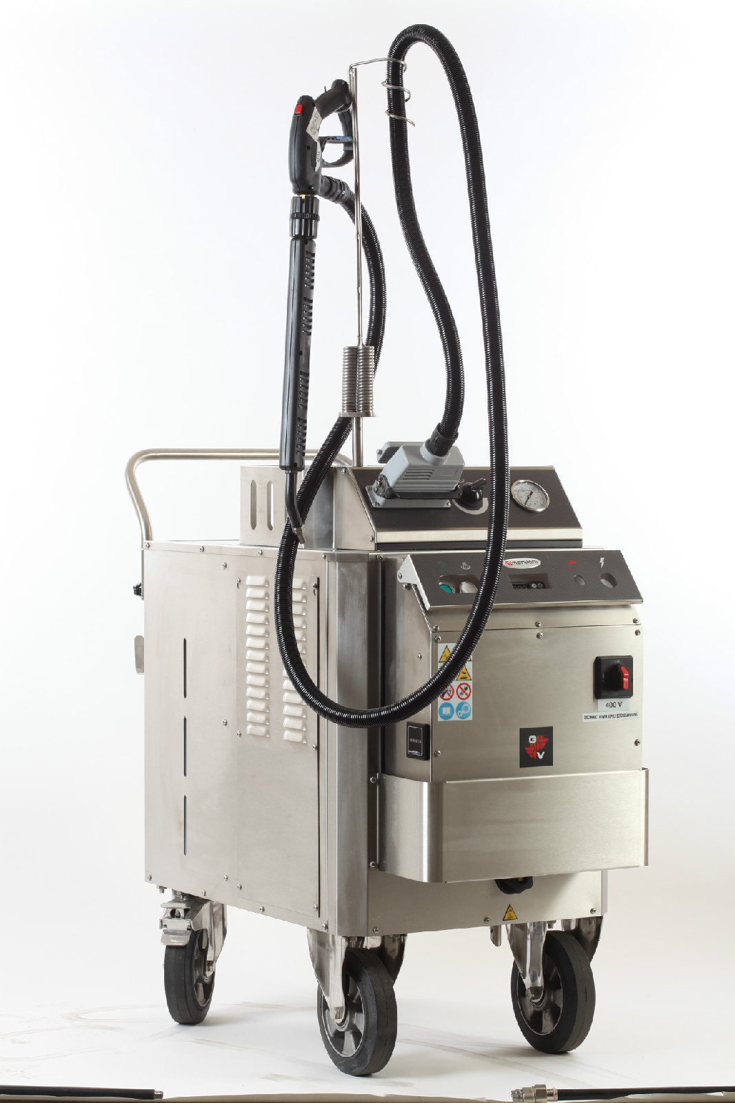 又名饱和蒸汽清洗机,是利用饱和蒸汽的高温和外加高压,清洗零件表面的