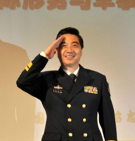  p data-id="go4edwtj2a">张召忠,1952年5月6日出生于河北省沧州市 a