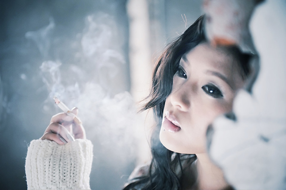 女性香烟
