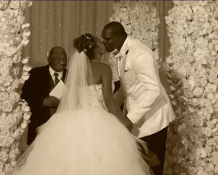  p>扎克·兰多夫(zach randolph),1981年7月16日出生于美国 a href="