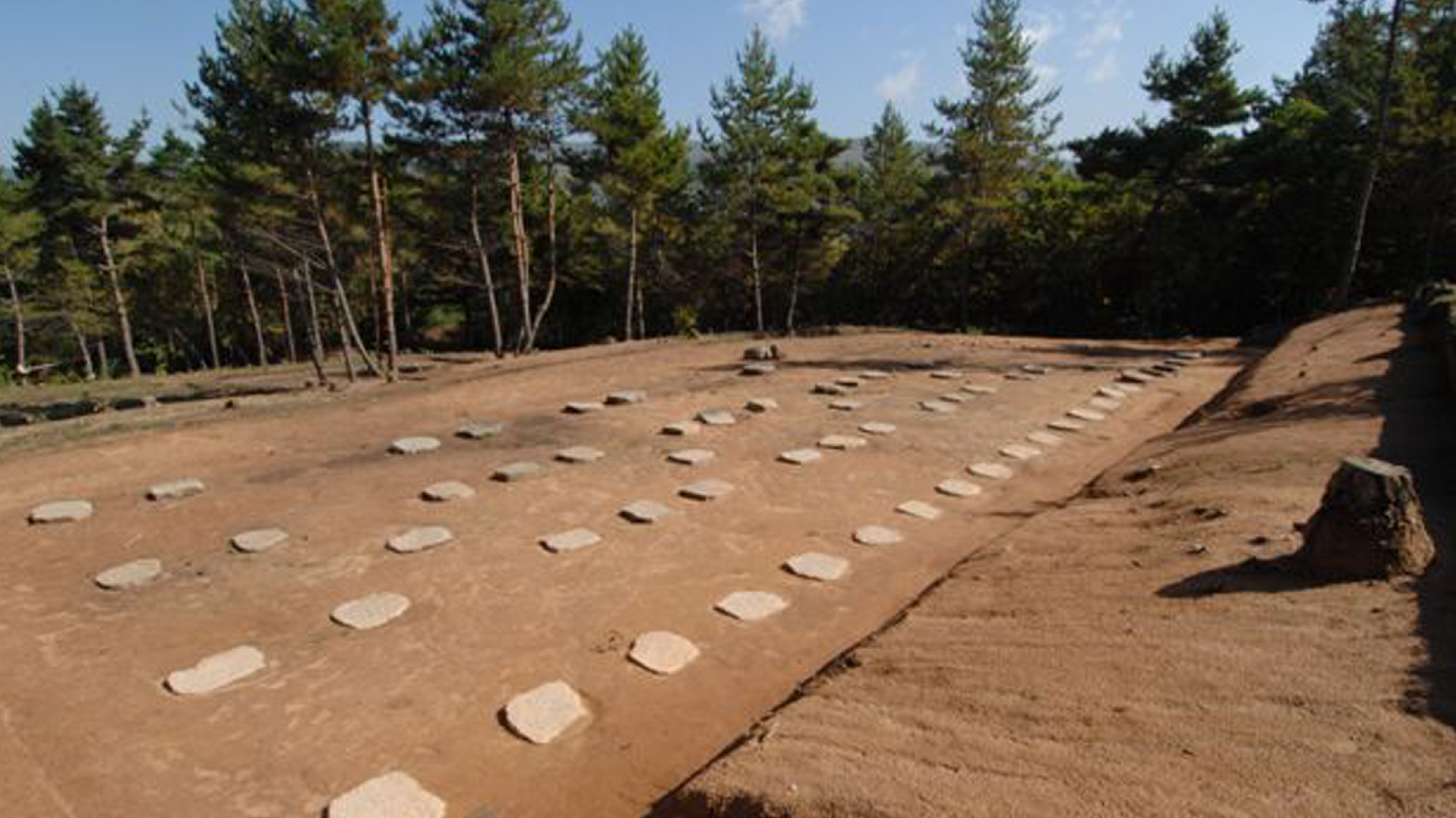 吉林图们磨盘村山城遗址