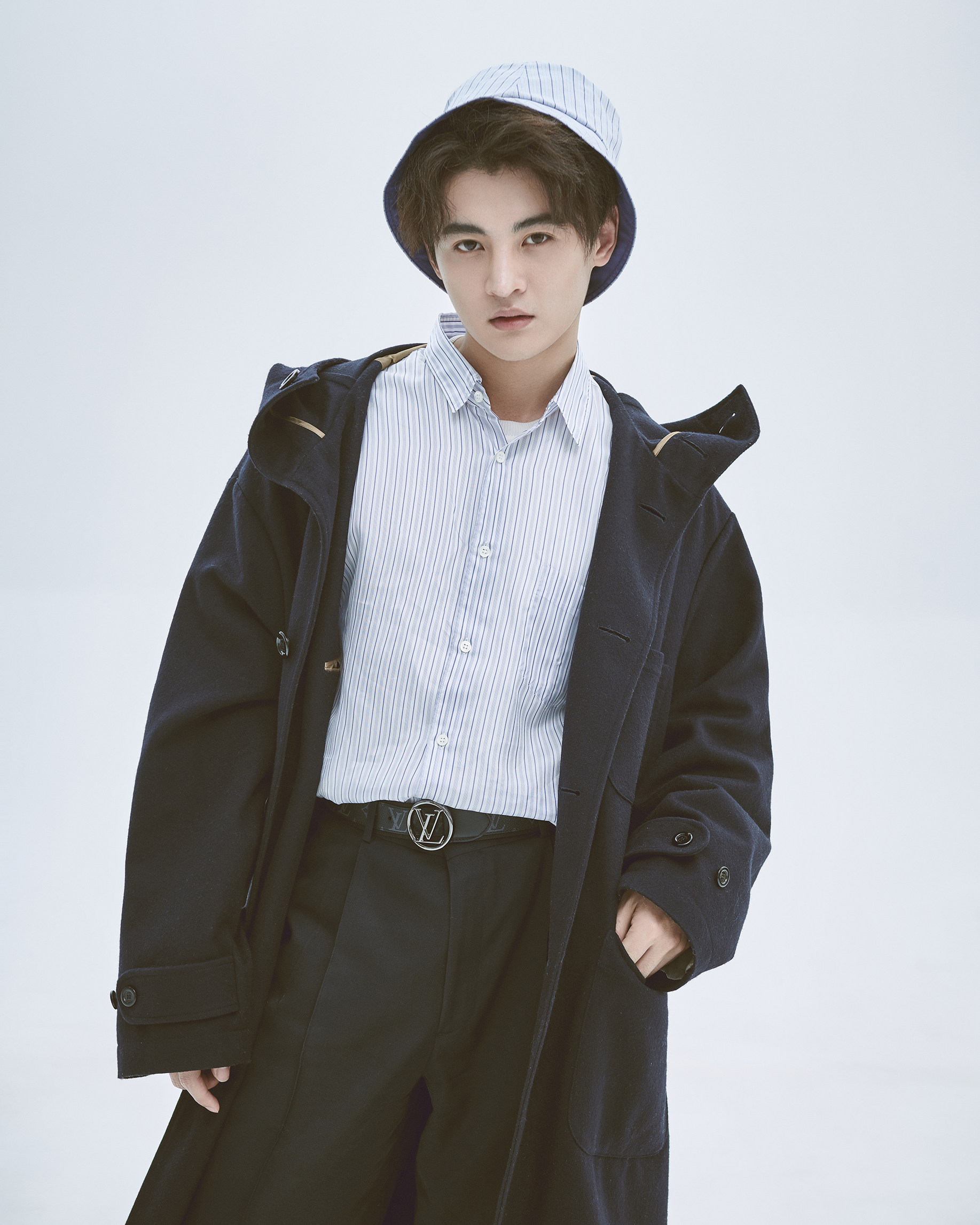  p data-id="gnwnna8msz">周骏超,11月21日出生于上海市,中国内地男