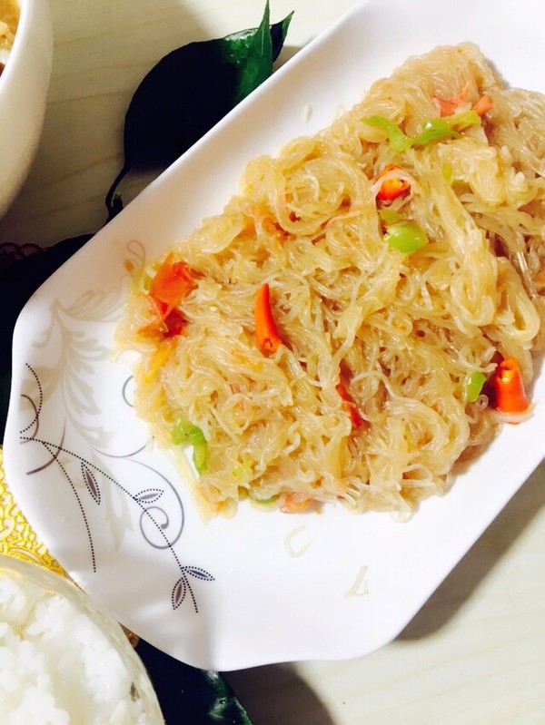 白萝卜炒粉丝