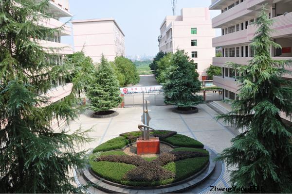  p>衡阳市新民中学坐落在 a target="_blank" href="/item/衡阳市