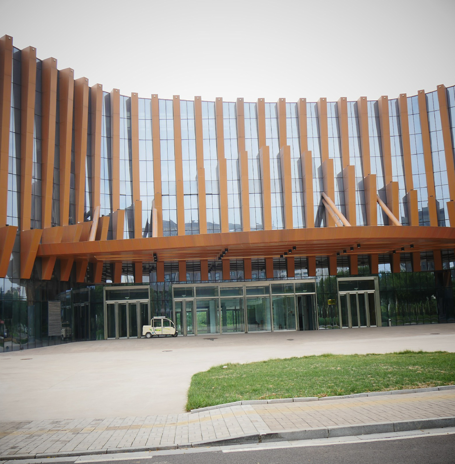  p>山西传媒学院( i>communication university of shanxi /i>),简称"