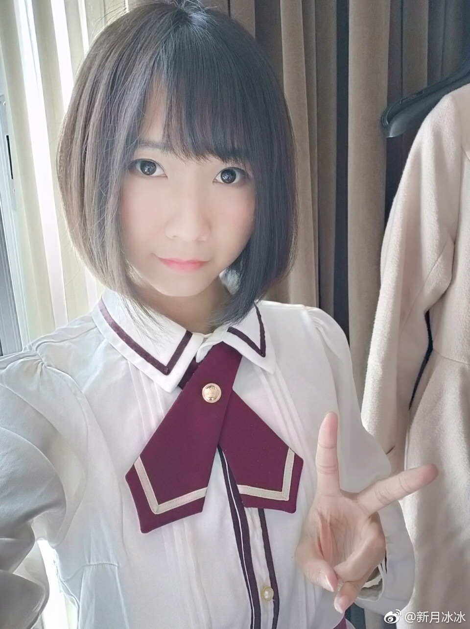 新月冰冰