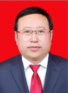 刘雁冰,男,汉族,1970年10月出生,陕西吴起人,1992年7月参加工作