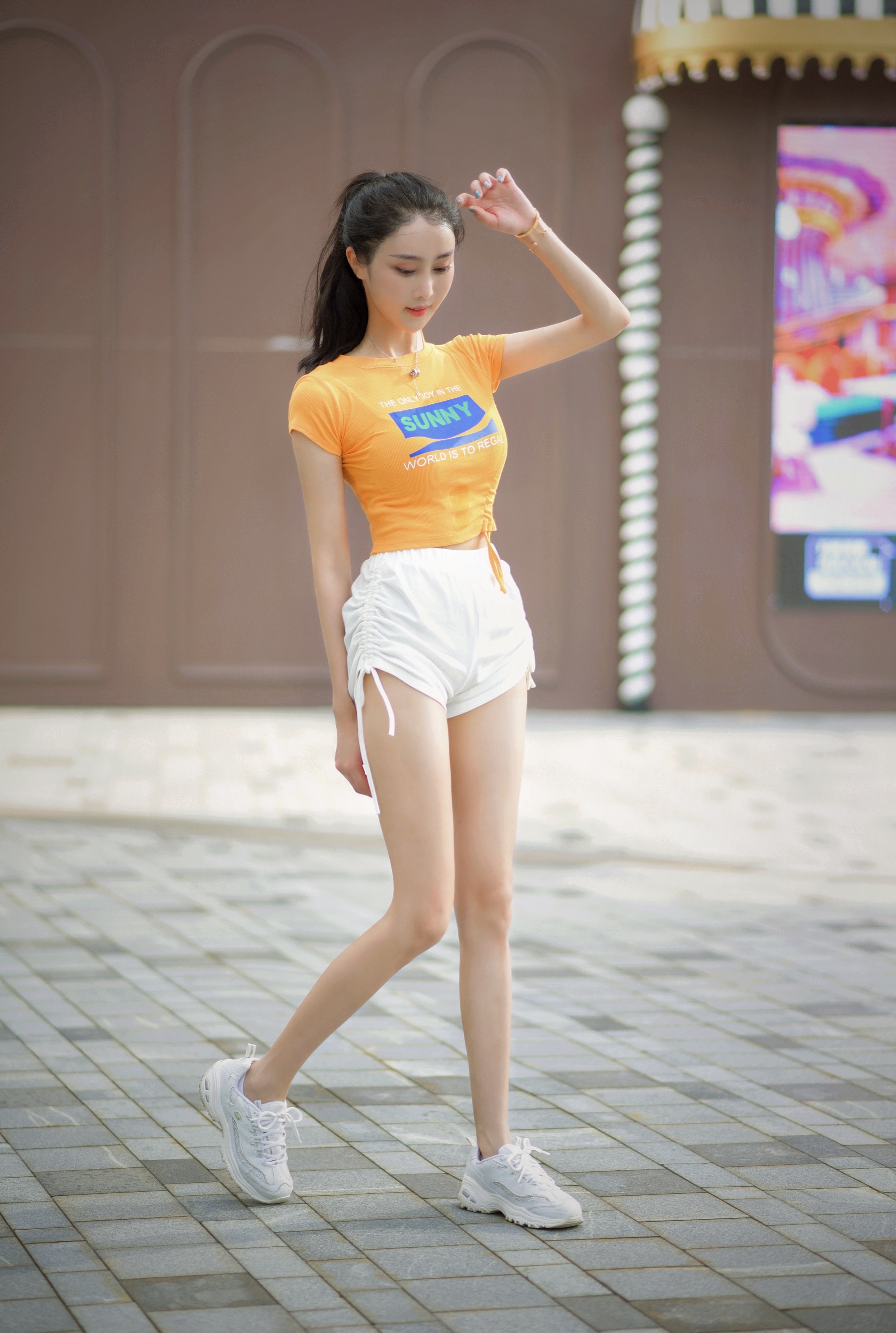 olivia) /i>,女,中国内地女模特