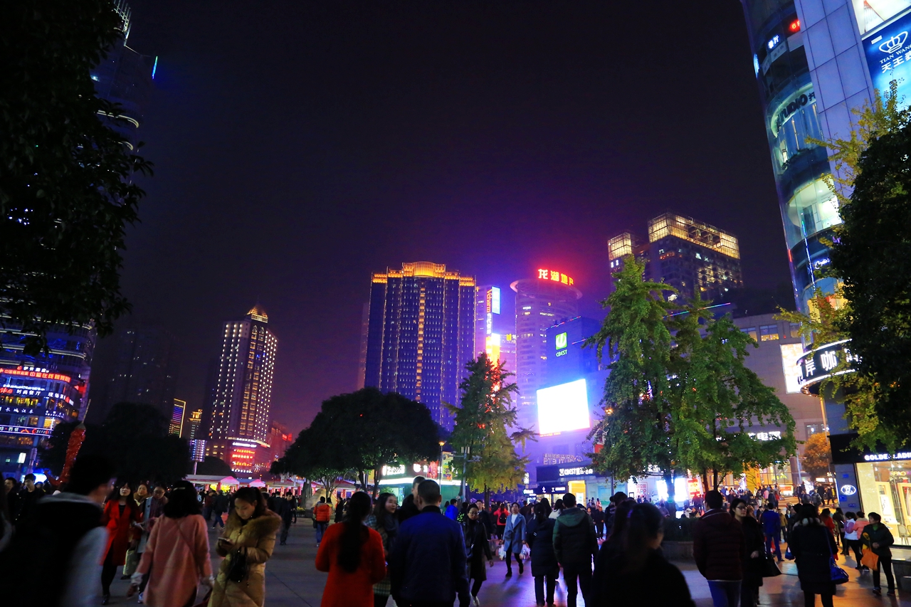 街道及华新街区域,地处嘉陵江大桥北上700米建新南路与建新东路交汇处