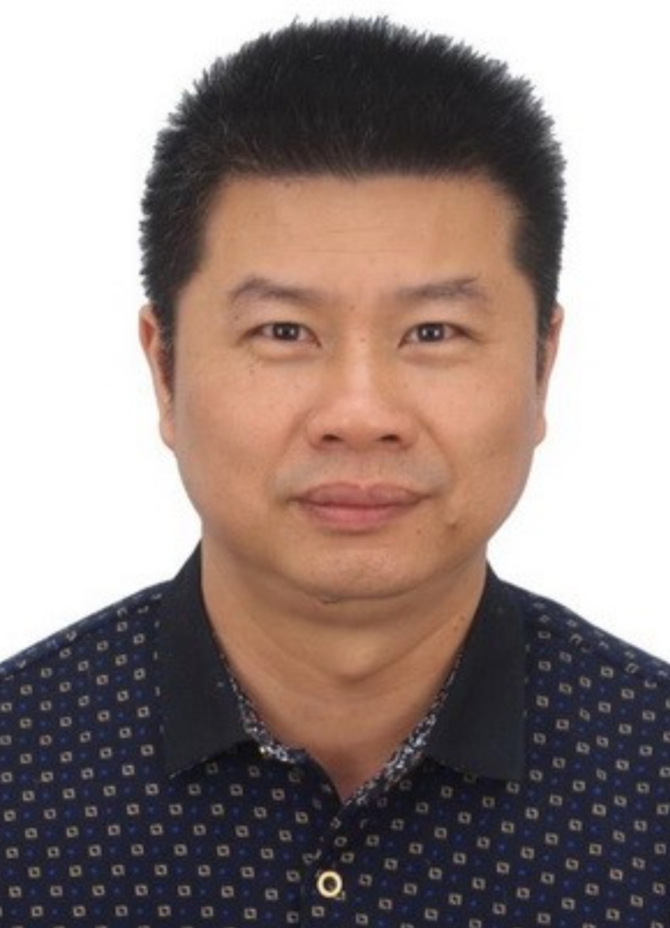 李军